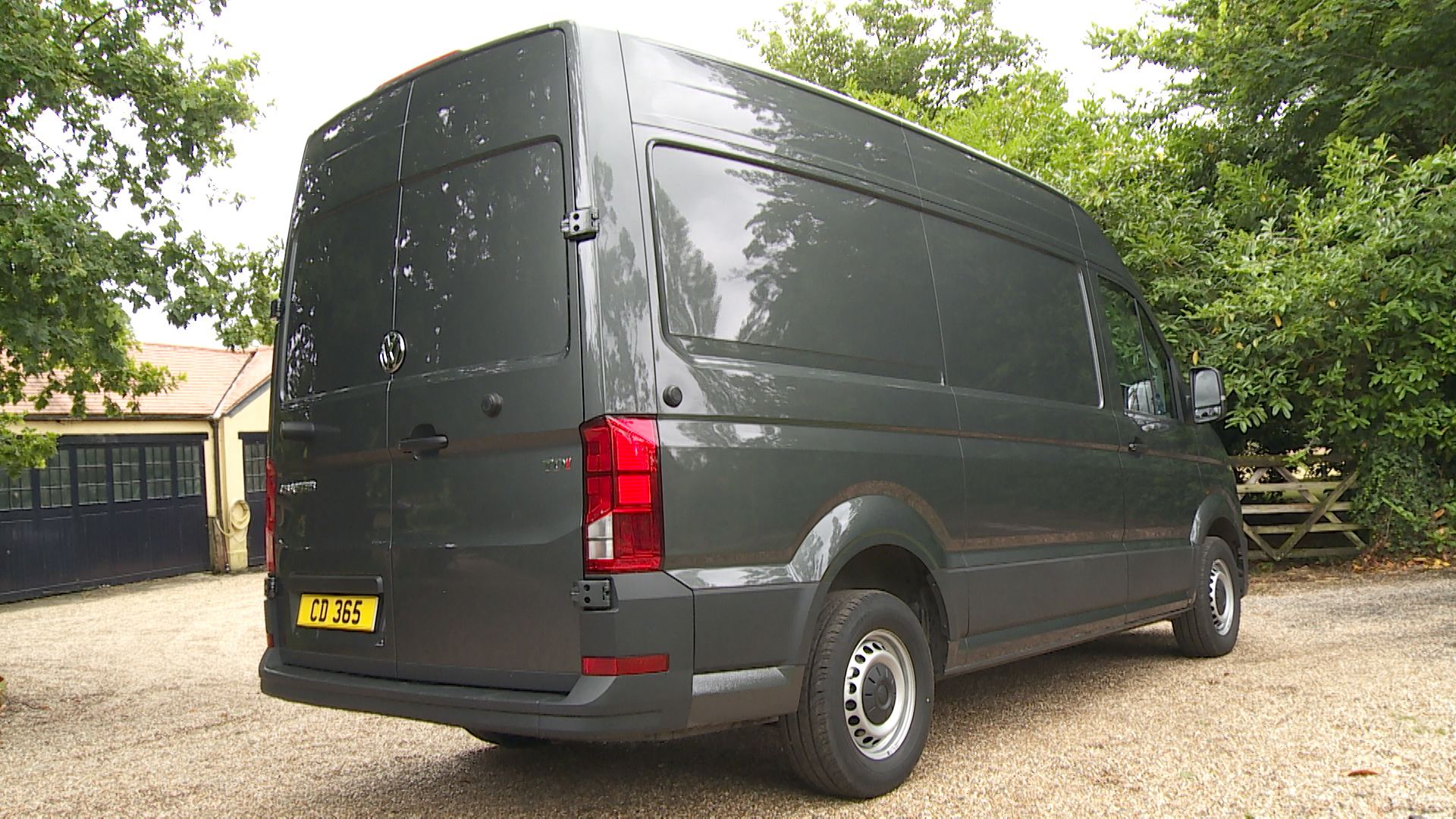 Volkswagen CRAFTER CR35 MAXI LWB DIESEL 4MOTION Electric Lease